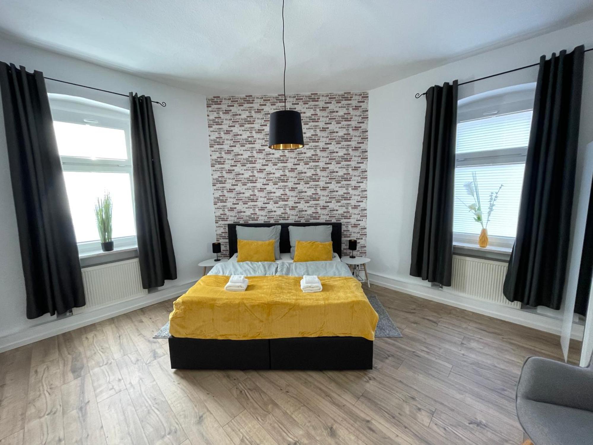 Modernes, Grosses City Appartement 95 Qm Meuselwitz エクステリア 写真